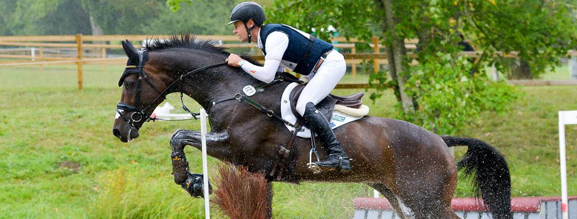 Chris Burton wins Le Grand Complet CICO3 Equestrian Australia